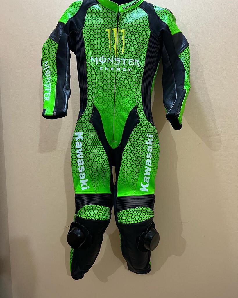 MotoGP Racing Suits Cowhide Leather Motorcycle Suits, CE Standards Track Race Gear, EcoFriendly Protective Apparel, 1-Piece & 2-Piece Custom